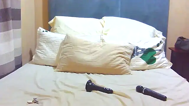 Black-Barbiexxc online show from February 12, 2026, 4:35 pm