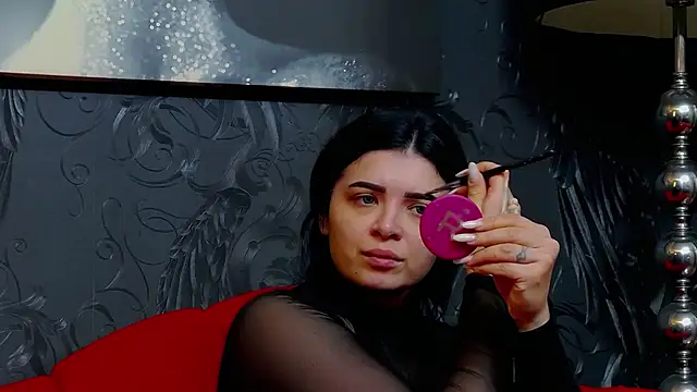 DevashaQueenX online show from March 18, 2026, 7:44 am