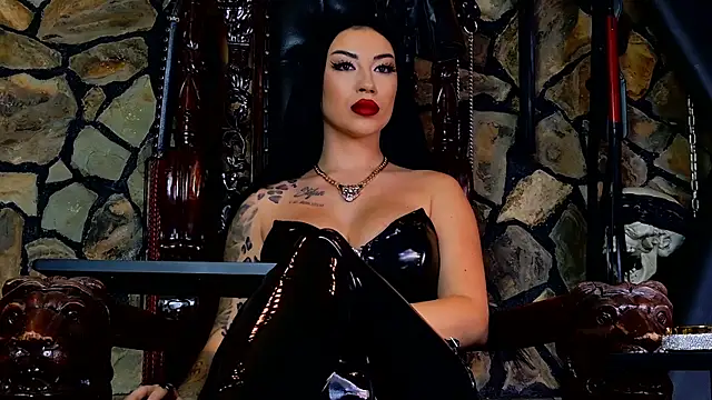 Snapshot of VanessaColby chatting on October 19, 2025, 12:39 pm VanessaColby online show from October 19, 2025, 12:39 pm