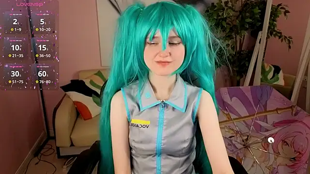 girl next doorr online show from June 12, 2026, 1:21 pm