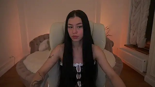 FataleNellie online show from May 18, 2026, 9:31 pm