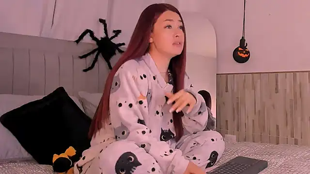 Snapshot of AnastasiaGreey chatting on October 12, 2025, 11:04 pm AnastasiaGreey online show from October 12, 2025, 11:04 pm