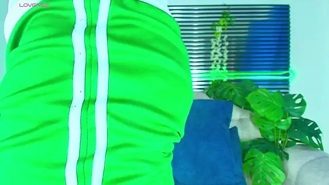 CamiiGuzmanX online show from March 12, 2026, 8:59 pm