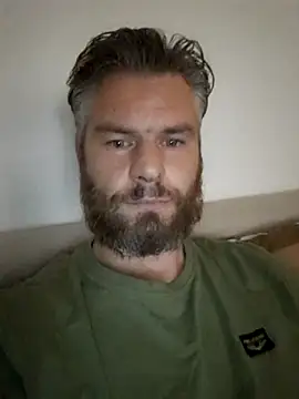 balkanbosna1122 online show from September 27, 2025, 6:35 pm