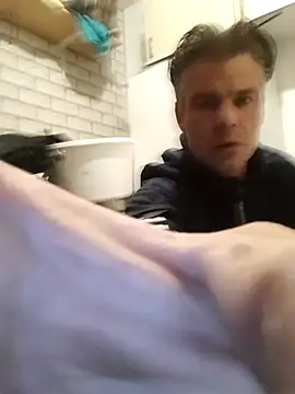 balkanbosna1122 online show from October 2, 2025, 9:22 pm