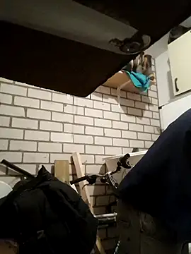 balkanbosna1122 online show from October 5, 2025, 10:29 pm