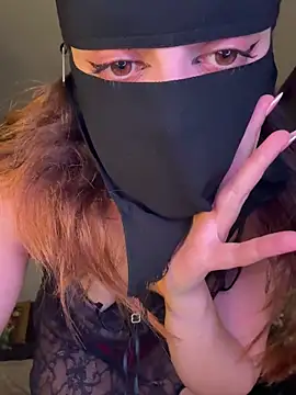 Snapshot of Elina-Marina chatting on October 1, 2025, 10:49 pm Elina-Marina online show from October 1, 2025, 10:49 pm