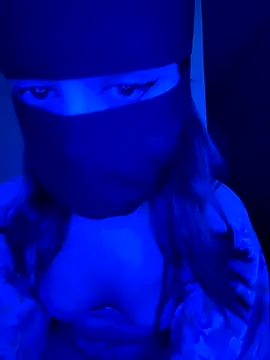 Snapshot of Elina-Marina chatting on October 5, 2025, 9:13 pm Elina-Marina online show from October 5, 2025, 9:13 pm