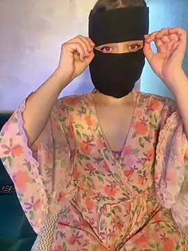 Snapshot of Elina-Marina chatting on October 16, 2025, 12:50 pm Elina-Marina online show from October 16, 2025, 12:50 pm