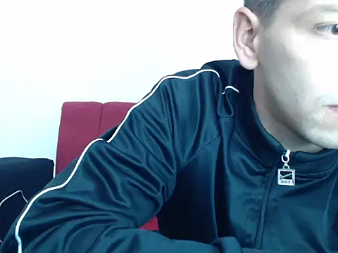 Snapshot of Thomasjons_ chatting on October 4, 2025, 3:54 pm Thomasjons  online show from October 4, 2025, 3:54 pm