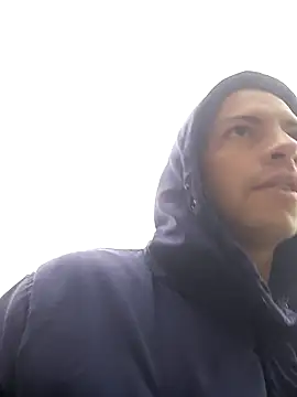 Thomasjons  online show from November 6, 2025, 12:39 pm