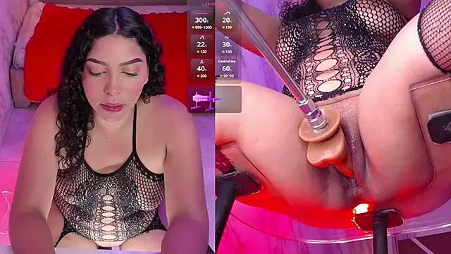 SugarandNibbles online show from May 5, 2026, 9:01 pm