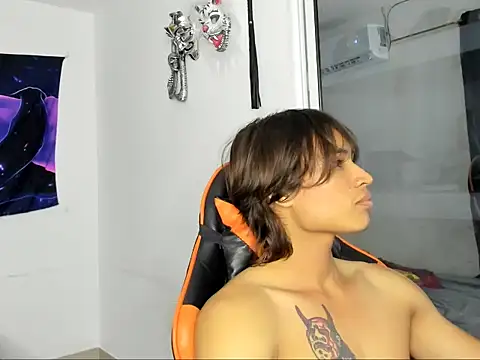 Snapshot of kenshi_roa chatting on October 7, 2025, 5:15 am kenshi roa online show from October 7, 2025, 5:15 am