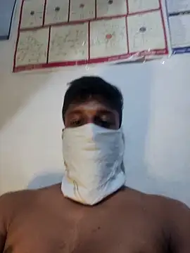 Snapshot of Bullboy8in chatting on September 13, 2025, 8:52 pm Bullboy8in online show from September 13, 2025, 8:52 pm