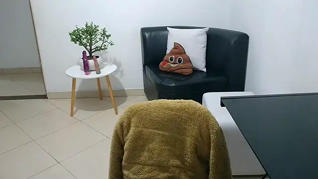 Snapshot of Zendaya11 chatting on September 18, 2025, 10:56 pm Zendaya11 online show from September 18, 2025, 10:56 pm