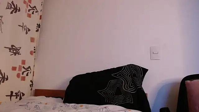 axel davis  online show from October 8, 2025, 11:57 pm