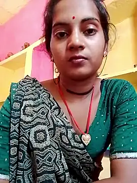 Snapshot of Hot_bbbb chatting on October 11, 2025, 7:51 am Hot bbbb online show from October 11, 2025, 7:51 am