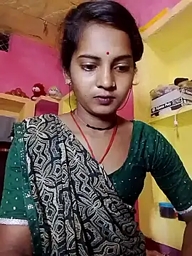 Snapshot of Hot_bbbb chatting on October 13, 2025, 6:08 pm Hot bbbb online show from October 13, 2025, 6:08 pm