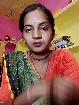 Snapshot of Hot_bbbb chatting on October 16, 2025, 7:04 pm Hot bbbb online show from October 16, 2025, 7:04 pm