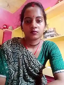 Snapshot of Hot_bbbb chatting on October 19, 2025, 8:26 am Hot bbbb online show from October 19, 2025, 8:26 am