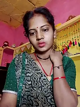 Snapshot of Hot_bbbb chatting on December 3, 2025, 10:08 pm Hot bbbb online show from December 3, 2025, 10:08 pm