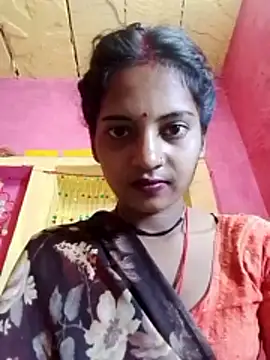 Snapshot of Hot_bbbb chatting on December 18, 2025, 8:59 pm Hot bbbb online show from December 18, 2025, 8:59 pm