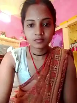 Snapshot of Hot_bbbb chatting on January 14, 2026, 8:53 am Hot bbbb online show from January 14, 2026, 8:53 am