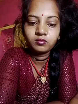 Snapshot of Hot_bbbb chatting on April 4, 2026, 11:35 pm Hot bbbb online show from April 4, 2026, 11:35 pm