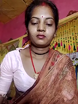 Snapshot of Hot_bbbb chatting on April 13, 2026, 10:48 pm Hot bbbb online show from April 13, 2026, 10:48 pm