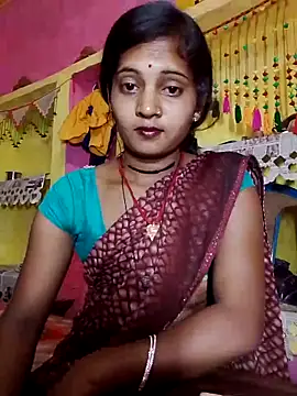 Snapshot of Hot_bbbb chatting on April 14, 2026, 5:19 pm Hot bbbb online show from April 14, 2026, 5:19 pm