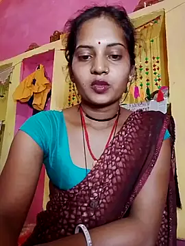 Snapshot of Hot_bbbb chatting on April 16, 2026, 10:05 am Hot bbbb online show from April 16, 2026, 10:05 am