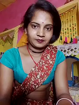 Snapshot of Hot_bbbb chatting on April 18, 2026, 6:23 pm Hot bbbb online show from April 18, 2026, 6:23 pm
