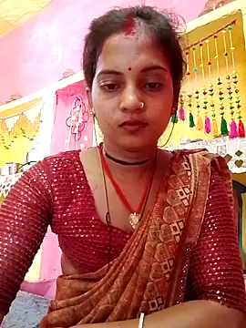 Snapshot of Hot_bbbb chatting on April 23, 2026, 8:13 am Hot bbbb online show from April 23, 2026, 8:13 am