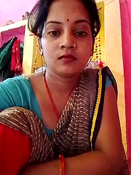 Snapshot of Hot_bbbb chatting on May 6, 2026, 5:03 am Hot bbbb online show from May 6, 2026, 5:03 am