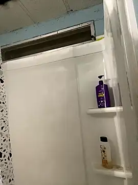 kybabbi online show from September 27, 2025, 6:07 am