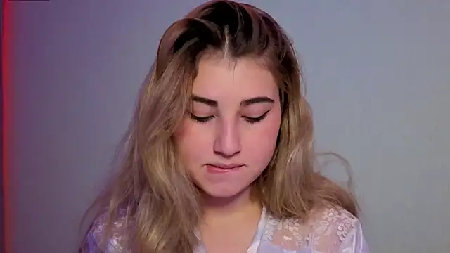 sugarskitty online show from November 1, 2025, 1:18 am