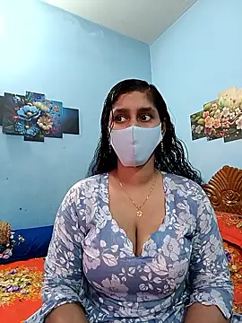 Cute Faria online show from April 22, 2026, 9:44 am