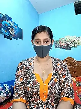 Cute Faria online show from April 28, 2026, 3:28 pm
