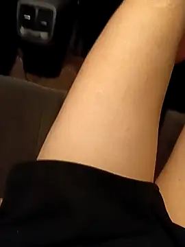 Snapshot of Jessical--Li chatting on October 3, 2025, 6:16 pm Jessical--Li online show from October 3, 2025, 6:16 pm