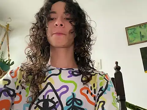 camille delrey online show from October 27, 2025, 6:23 pm