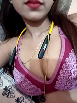 Snapshot of payalsharma95 chatting on September 14, 2025, 4:39 pm payalsharma95 online show from September 14, 2025, 4:39 pm