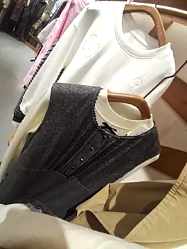 Snapshot of meomeocute chatting on March 12, 2026, 7:47 am meomeocute online show from March 12, 2026, 7:47 am