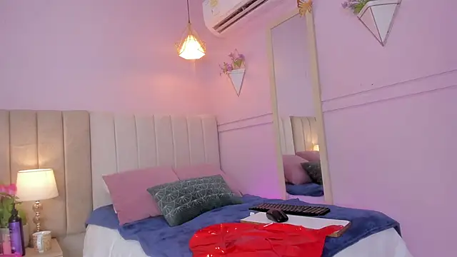  wendy x online show from September 20, 2025, 11:33 am