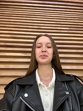 ElliRose online show from September 15, 2025, 6:57 am