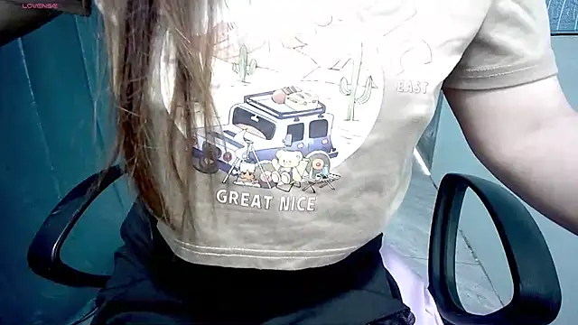  Sara 768 online show from November 26, 2025, 4:24 am