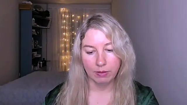 NancySanders online show from May 16, 2026, 8:18 pm