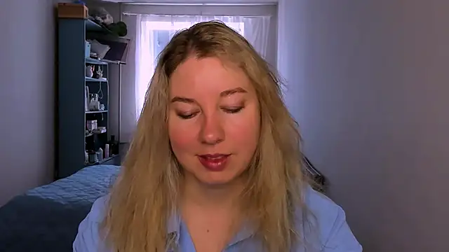 NancySanders online show from June 13, 2026, 6:33 am