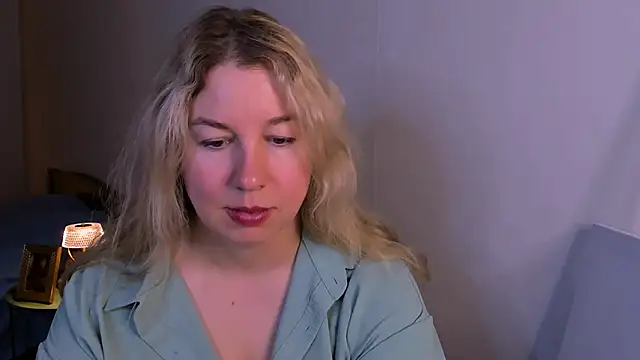 NancySanders online show from June 26, 2026, 8:24 pm