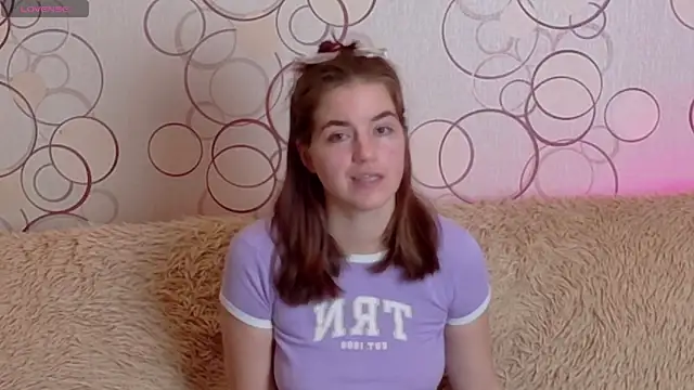 Snapshot of ElzaBlis chatting on September 22, 2025, 1:02 pm ElzaBlis online show from September 22, 2025, 1:02 pm