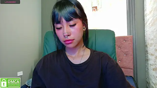  mavis2 online show from September 19, 2025, 7:58 pm